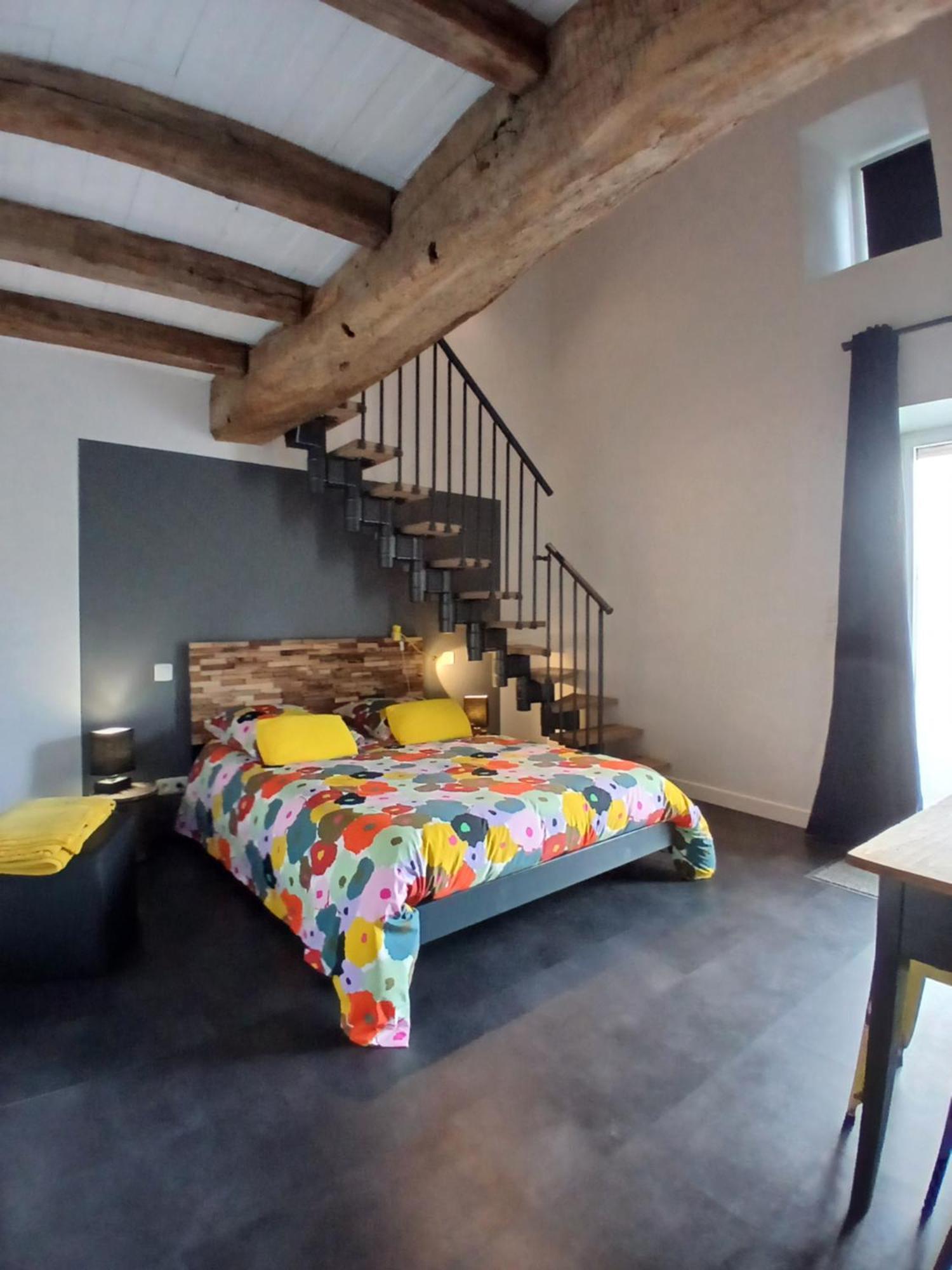 Les Chambres Du Couraud Saint-Aubin-des-Ormeaux Kültér fotó